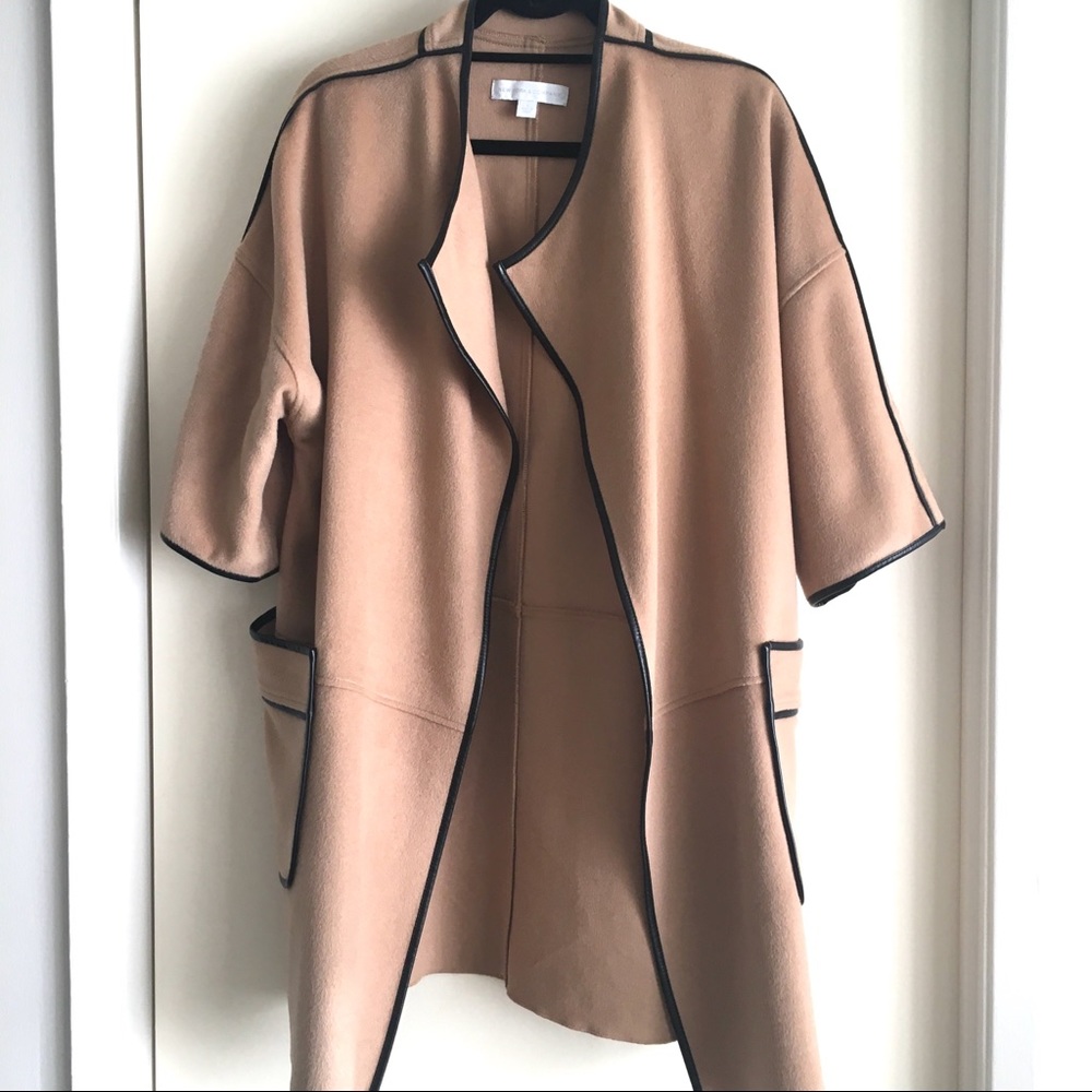 ISO- Chic light topcoat